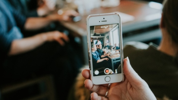 3 Award-winning reasons to use videos on your intranet